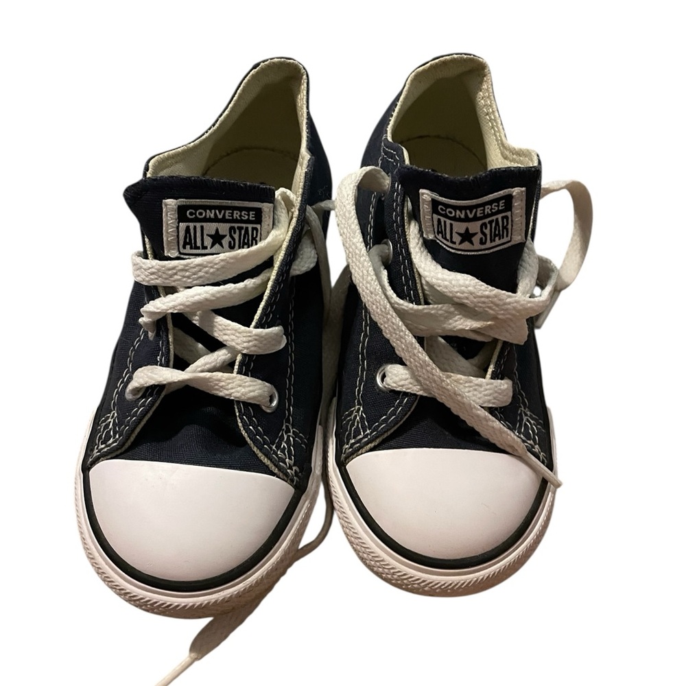 Converse‎ Chuck Taylor Toddler Size 9 Navy Blue Sneakers